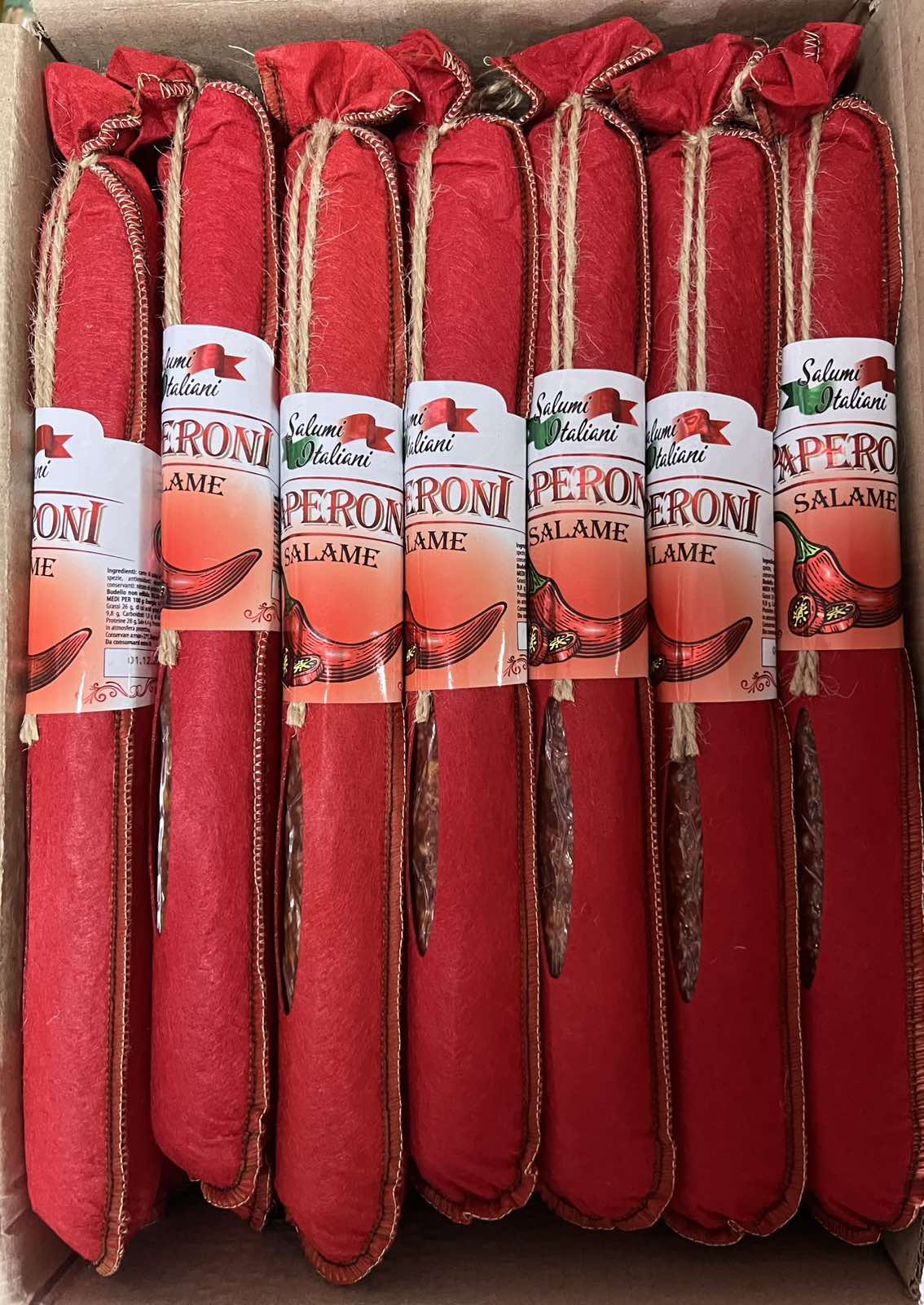 Сиров’ялена гостра салямі Salumi Italiani al Peperoni 300 г